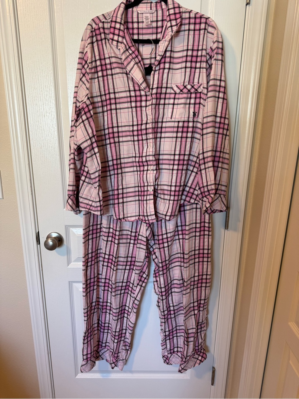 Victoria's Secret Pink Plaid Flannel Pajama Set